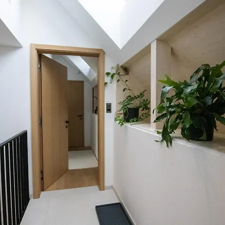 V22 - Premium Apartements