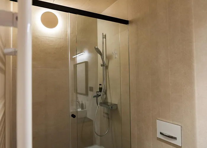 V22 - Premium Apartements *