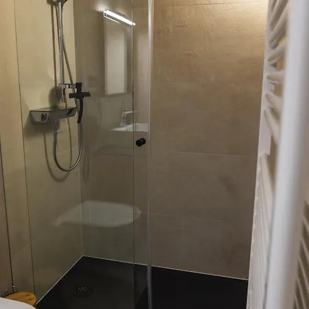 V22 - Premium Apartements *